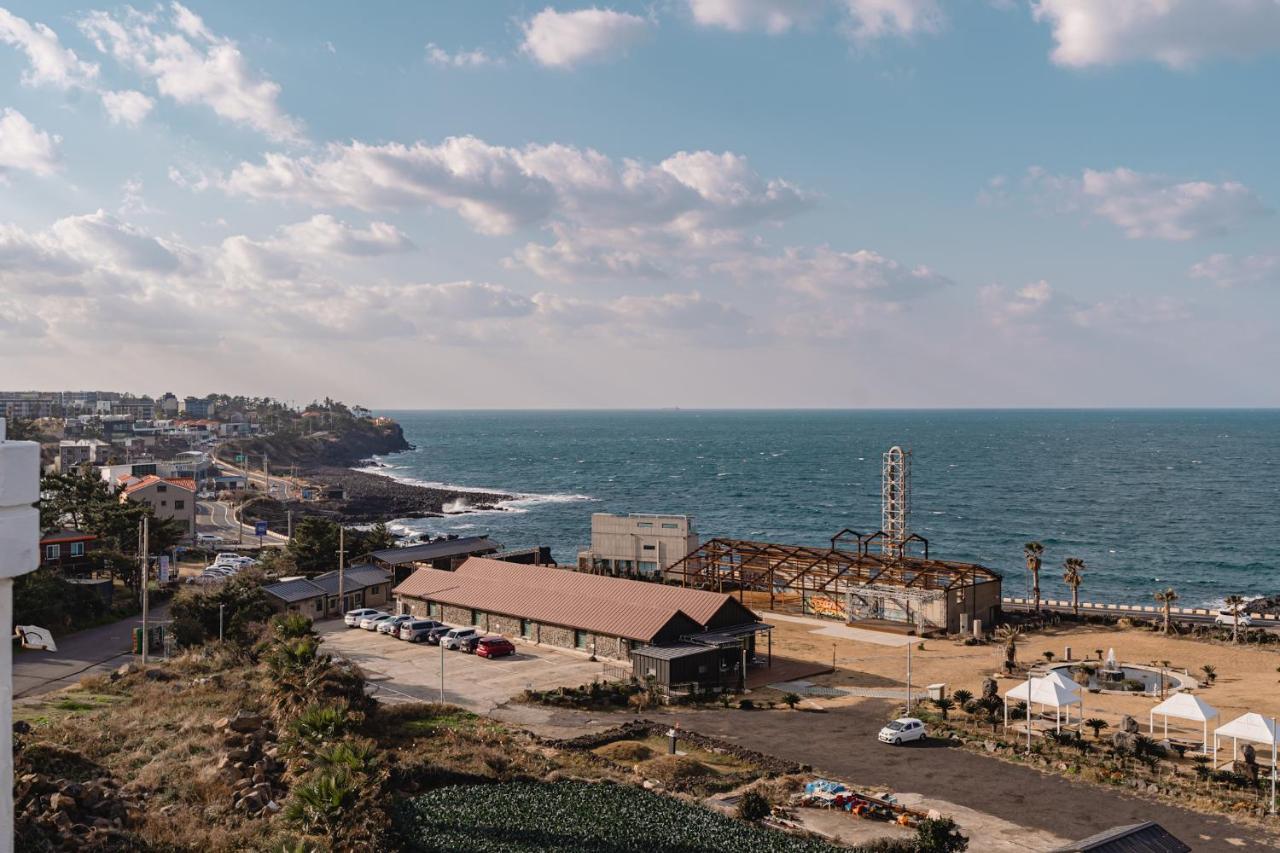 ג'גו Cocoon Hotel מראה חיצוני תמונה