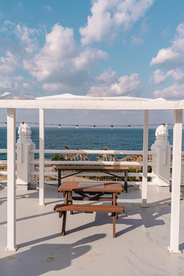 ג'גו Cocoon Hotel מראה חיצוני תמונה
