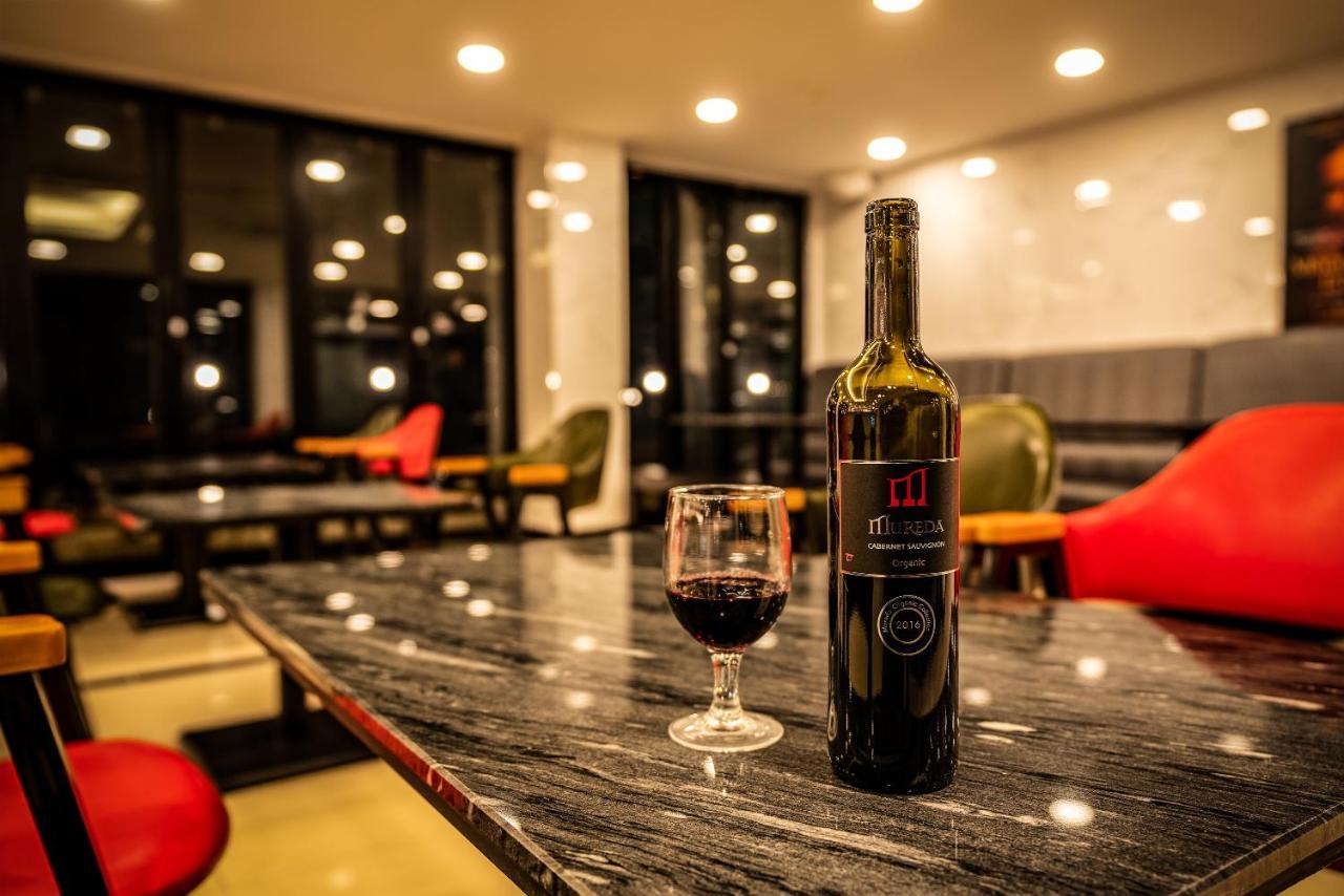 ג'גו Cocoon Hotel מראה חיצוני תמונה