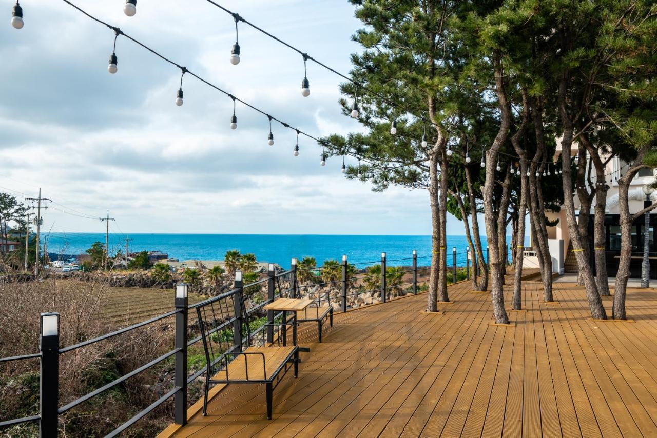 ג'גו Cocoon Hotel מראה חיצוני תמונה